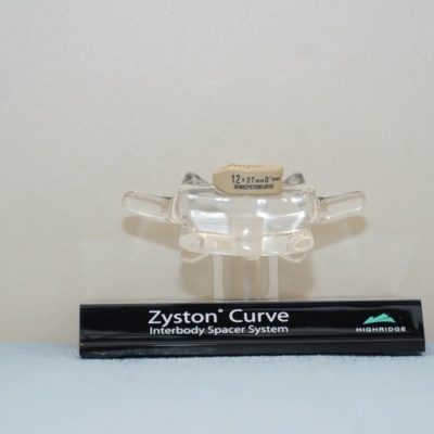 Zyston¨ Curved Interbody Systems -  L4